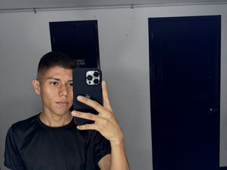 I'm 20 Years Old, At BongaCams I'm Named Adriel-Saenz