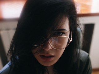 Warsaw Is Where I Live And A Live Cam Desirable Girl Is What I Am, I Am A Blonde