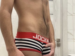 Makc000002003