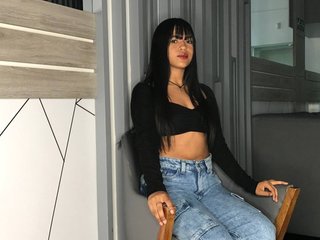 I'm 18 Yrs Old! At BongaCams I'm Named Milanrosse