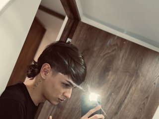I'm 19 Years Of Age, I Am From MedellÃ­n