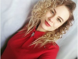 A Sex Webcam Beautiful Female Is What I Am And I Am A Blonde