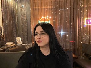 My Name Is Tata19 And I'm A Live Chat Easy Lady And I Am A Brunette
