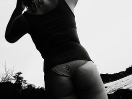 shavedpussyslave987 from bongacams