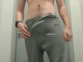 I Am A Brunette, At BongaCams People Call Me Arturio234A And 23 Is My Age