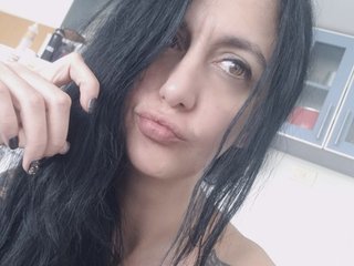 I Am A Brunette, I'm A Live Webcam Good-looking Chick, I Come From Buenos Aires