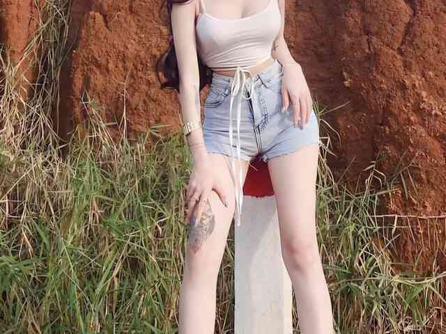 Bella77