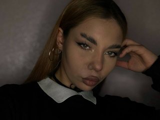 I'm A Sex Chat Suave Lady! My Age Is 18 Yrs Old