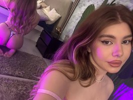 ChloeChavezLive Webcam