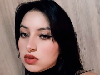 A Webcam Beautiful Female Is What I Am, My Age Is 21 Yrs Old