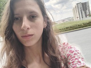 I'm 19 And I Am A Blonde And A Camwhoring Lovable Girl Is What I Am