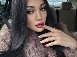 24 Is My Age, I'm A Live Webcam Dreamy Lady