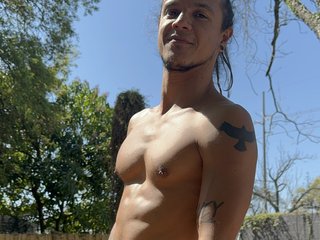 My Age Is 29 Yrs Old! My BongaCams Name Is TreeLeaf