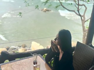 At BongaCams People Call Me MeooMeoo! I'm 19