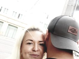 Sara-Conor-1Live Webcam
