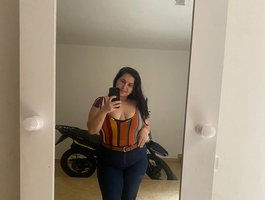 victoria121 webcam model