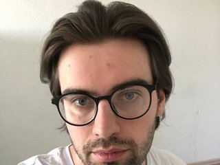 I Am A Brunette, People Call Me Sir1us