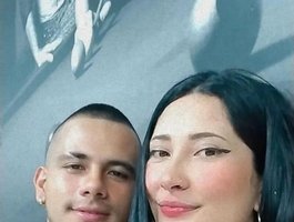 Roberta-and-maxLive Webcam