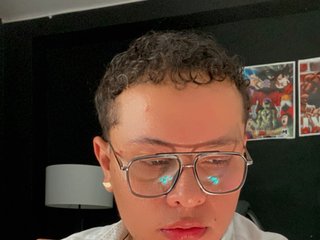 My BongaCams Model Name Is Devlewis And I'm 33 Years Old! I Am A Brunette