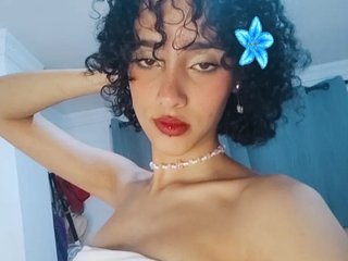 People Call Me EmmaDubois And 19 Is My Age