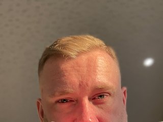 My Model Name Is Kos9999, I Am A Blonde! I'm 33 Years Of Age
