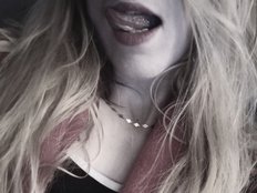 CzechGirlMia-ov/in avatar