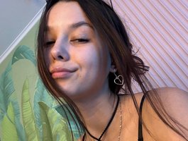 HannahMontana1 profile