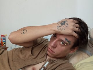 My Model Name Is Glad3ador11991, I'm 25 Years Old