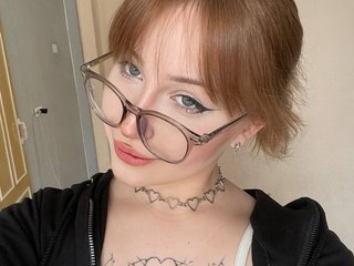 My Model Name Is Milamille! My Age Is 20 Years Old And A Live Webcam Provocative Hottie Is What I Am