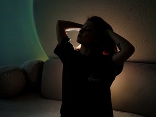 My Name Is Sweetwitchh And I'm 22 Yrs Old And I'm A Sex Webcam Delicious Bimbo