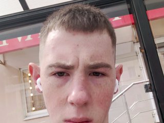 At BongaCams People Call Me VitekSex, I Am A Brunette