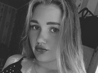 People Call Me Humbleanna19, My Age Is 19 Yrs Old! Kharkov Is Where I Live