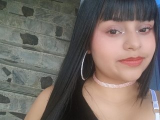 I'm 18 Years Old And I'm A Live Cam Easy Gal! I Am A Brunette