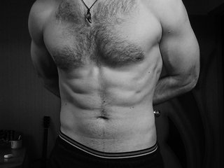 My BongaCams Model Name Is InkrucioMonik, I'm 24