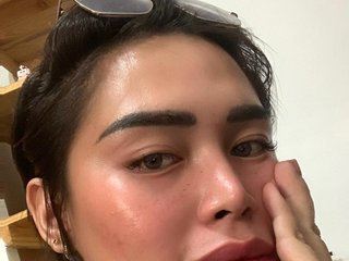 My BongaCams Model Name Is Yourpinaylover69 And I Am A Brunette