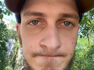 My Name Is MyNic1! I Am A Brunette