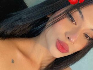 Liayoung1