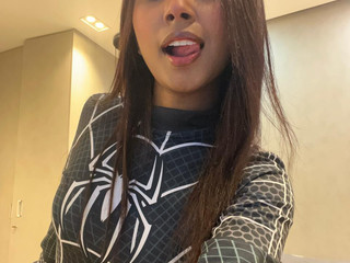 YOUR SPAIDERMAN GIRL