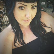 -BonnieBlack-