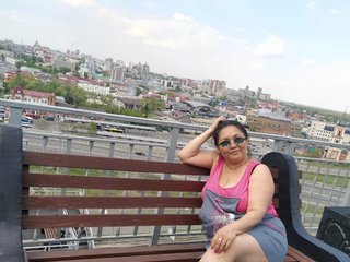 2Milf45