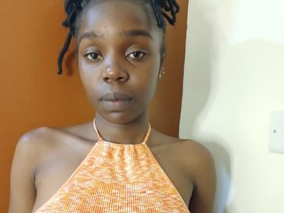 I'm 22 Yrs Old! I Am A Brunette And I Live In Nairobi