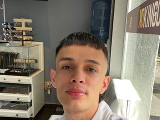 My BongaCams Model Name Is Twinkmatt222 And I Come From Medellin! I Am A Brunette