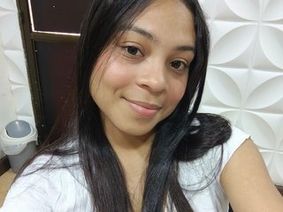 I Am Named HeidyWilys! A Live Chat Provocative Female Is What I Am And I Am A Brunette