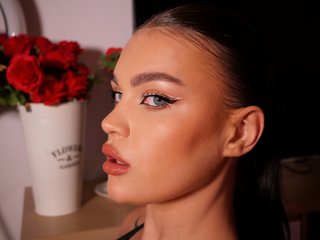 At BongaCams People Call Me Onlybeladonaa! I'm A Live Chat Sensual Sweet Thing, I Am A Brunette