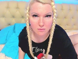 A Live Chat Alluring Girl Is What I Am! I Am Named Christina4cam And My Age Is 29 Yrs Old