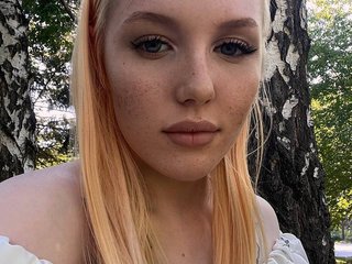 At BongaCams People Call Me Anas-sviti, My Age Is 19 Yrs Old