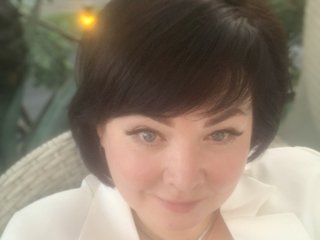 I'm A Live Chat Pleasing Woman, At BongaCams People Call Me LindaXxx And I Am A Brunette