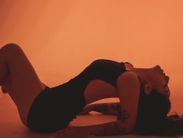 Live Chat with Valery-wang on BongaCams