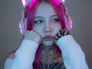 🥛*･῾ kitten waifu ♡‧₊˚