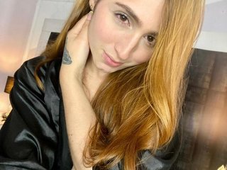 I'm A Cam Beautiful Transvestite And I Am A Blonde! I'm 26 Years Old